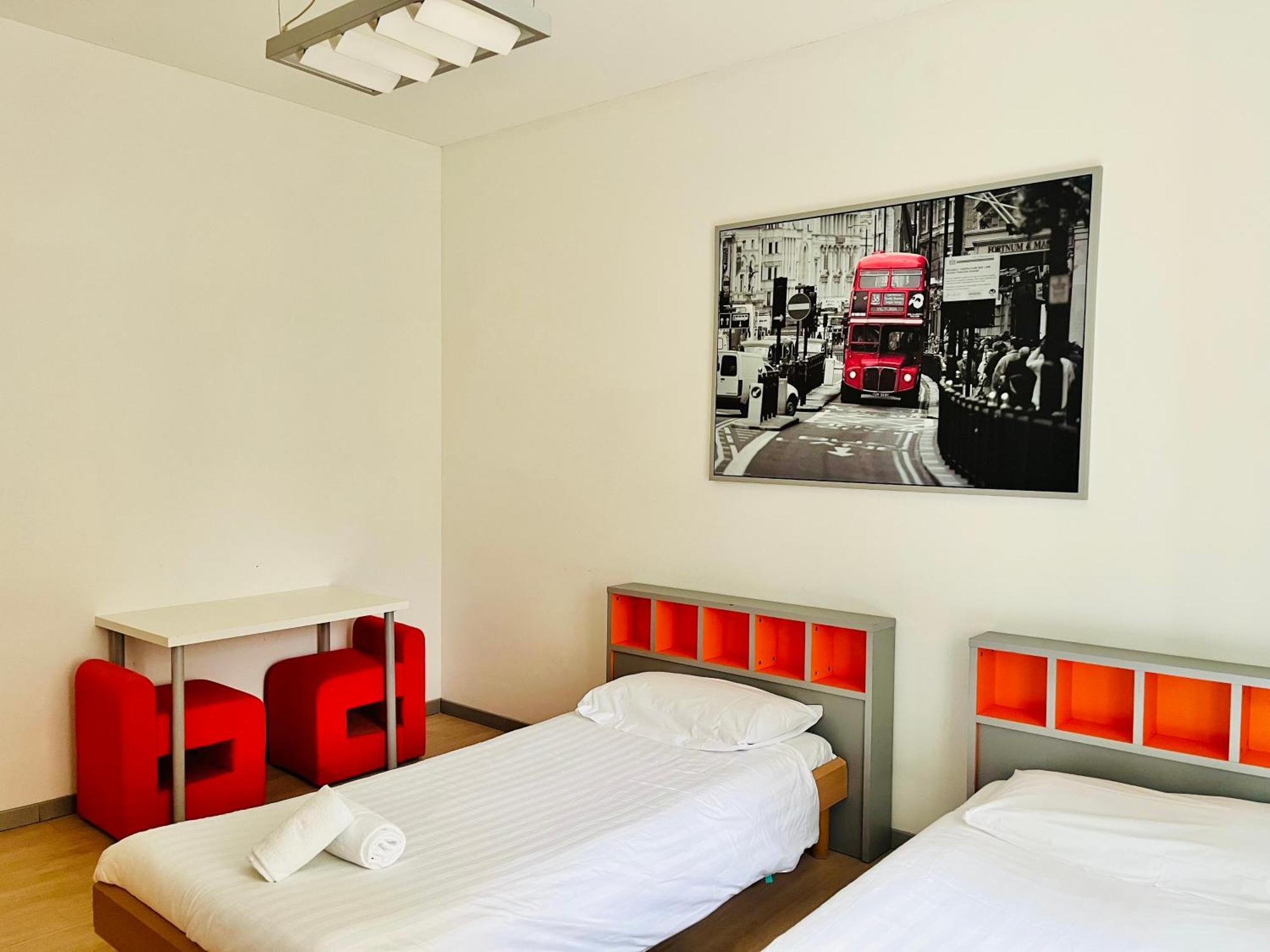Guesthouse University By Lr - Self Check In Lugano Exterior foto
